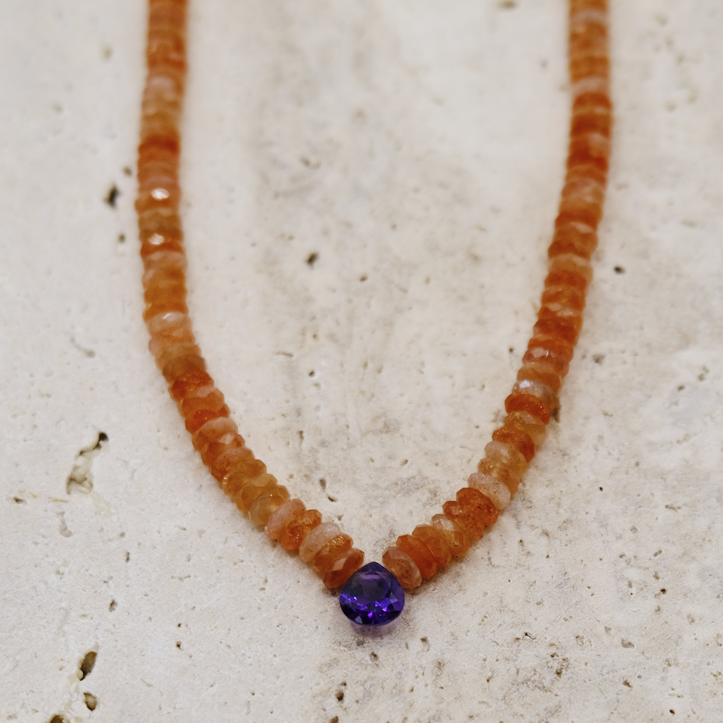 Collana Ametista e Pietra del Sole